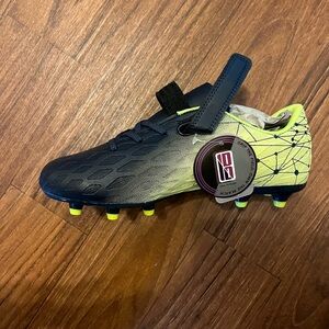 BrooMan Kids Soccer Cleats - Navy Lime **BRAND NEW**